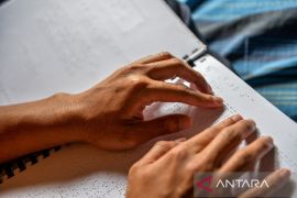 Santri tunanetra ikuti kegiatan Ramadhan di Pesantren Sam'an Darushudur