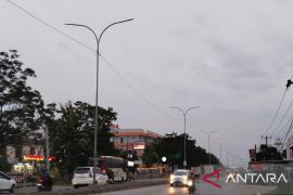Puluhan lampu PJU padam di jalan nasional wilayah Karawang