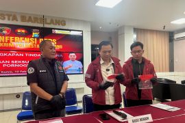 Ancam sebar video mantan ke medsos, seorang pemuda diringkus Polresta Barelang