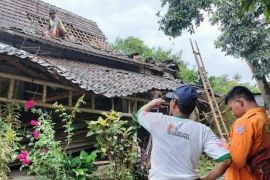 BPBD Magetan catat belasan rumah rusak akibat angin puting beliung