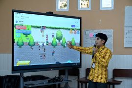 IFP sentuh Maumere, ciptakan pembelajaran interaktif di ruang kelas