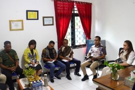 Pemkot Kupang mendorong pembenahan infrastruktur pasar