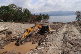 Progres pembangunan jembatan aramco di Tanah Datar sudah 55 persen