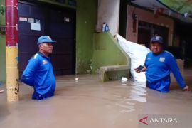 1.382 jiwa terdampak banjir di Jaktim, belum ada yang mengungsi