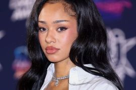 Manon KATSEYE akan hiatus sementara untuk fokus kesehatan