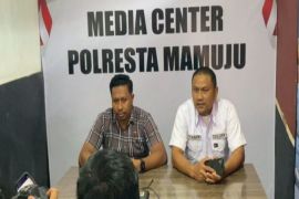 Santriwati di Mamuju diduga buang bayi hasil hubungan gelap