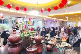 Buka Bersama Ceria di Hotel Aria Barito berhadiah umrah