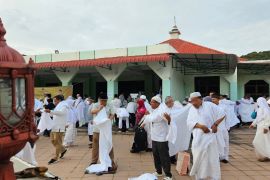 Embarkasi Batam berangkatkan 11.351 calon haji mulai April mendatang, ini rinciannya