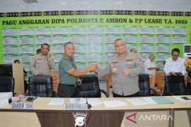 Sinergi TNI-Polri, Polresta Ambon gandeng Kodim gencarkan patroli kamtibmas saat Ramadhan