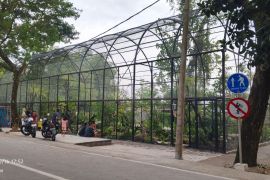 Kandang burung raksasa Rp280 Juta ada di RTH Pagutan Mataram