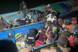 Polres Mimika beri layanan kesehatan gratis untuk warga pedalaman