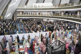 Shalat Tarawih perdana di Masjid Negara IKN