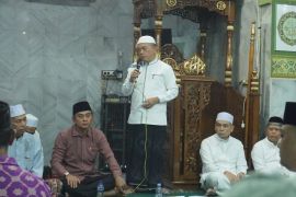 Wabup Junaidi dampingi Gubernur Jambi Safari Ramadhan 1447 H di Kelurahan Pijoan