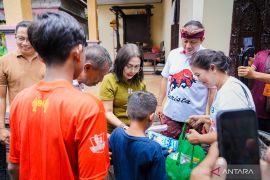 K3S Badung bantu anak penderita tumor ganas di desa