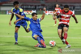 Susunan pemain Madura United vs Malut United