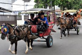 Ngabuburit naik delman di Kota Bogor