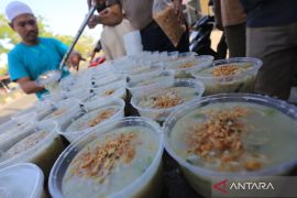 Ahli beri tips sehat dengan pola makan seimbang selama Ramadhan