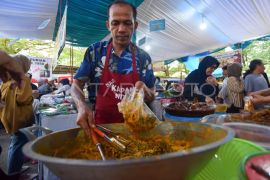 Pasar pabukoan di Padang