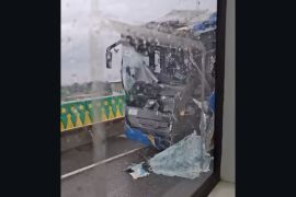 Twenty three injured in Jakarta bus crash on Corridor 13
