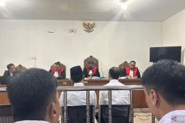 Mantan Wali Kota Palembang Harnojoyo dituntut 3,5 tahun penjara kasus korupsi Pasar Cinde