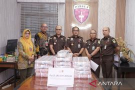 Kejati Sumut terima pengembalian kerugian negara Rp13,18 miliar dari korupsi KSPN Danau Toba