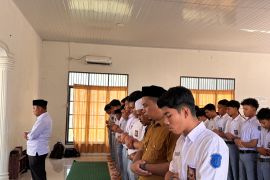 Sekolah terdampak banjir di Aceh Utara mulai kembali aktivitas belajar