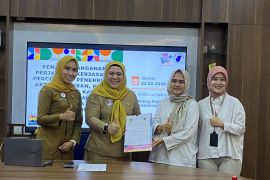 Mudahkan warga, Disdukcapil Batam gandeng 5 RS untuk urus akta lahir, KK dan KIA