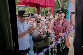 Kabar baik warga perbatasan, Wagub Vasko dan Bupati Annisa buka Samsat Sungai Rumbai