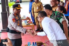 TNI-Polri hentikan sementara operasional PT Kristalin paca diserang KKB