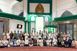 Bupati Shalahuddin ajak masyarakat jadikan masjid dan mushala pusat energi positif