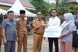 BPJS Ketenagakerjaan serahkan Jaminan Kematian pada petani sawit