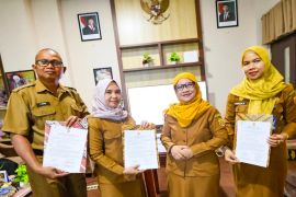 Pejabat sekretariat DPRD Banjarbaru komitmen tingkatkan kinerja dan integritas