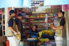 Bulog Natuna sidak pasar pastikan harga sembako stabil di daerah perbatasan