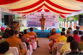 Gubernur Kambu ajak masyarakat perkuat persatuan bangun daerah
