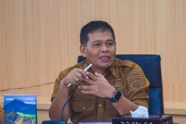 Benturan regulasi hambat legalisasi tambang rakyat di NTB