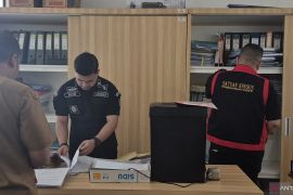 Kejari Sumedang Geledah Kantor Kesbangpol 7 Jam, Ratusan Berkas Disita Terkait Dugaan Korupsi!