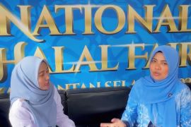 Bank Kalsel Syariah bagi-bagi tabungan gratis meriahkan Halal Fair 2026