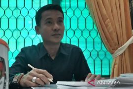 PDAM Bangka Barat salurkan bantuan ke warga kurang mampu