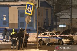 Medvedev mengancam respons nuklir jika Barat beri Ukraina senjata nuklir