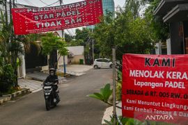 Strategi Pemda DKI hadapi protes warga di tengah euforia padel