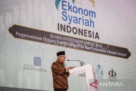 Ma'ruf Amin proyeksikan pangsa pasar ekonomi syariah nasional bisa capai 75 persen