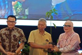 Legislator Jabar mendorong penguatan kearifan lokal masuk ruang digital