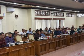 Pansus TRAP panggil restoran pelanggar yang tetap beroperasi usai disegel