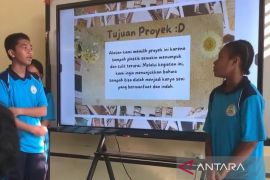Kemendikdasmennsebut revitalisasi sekolah strategi pemerataan pendidikan