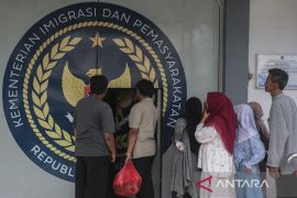 Warga binaan buka puasa bersama keluarga