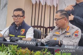 Polda Jateng menangkap enam perampas mobil di pintu tol Semarang