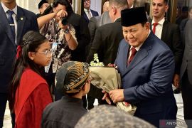 Tiba di Amman, Prabowo disambut para diaspora dan mahasiswa