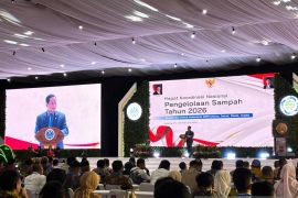 Menteri LH Hanif Faisol ingatkan pemda bahwa TPA open dumping berakhir pada 2028