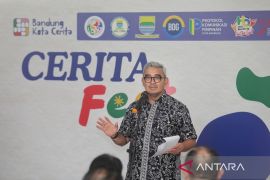 Wali Kota Bandung mengaudit keselamatan proyek galian kabel udara