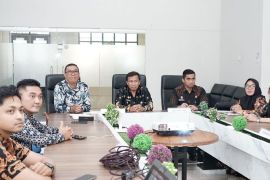 Kakanwil Kemenkum Jambi ikuti webinar perseroan perorangan
